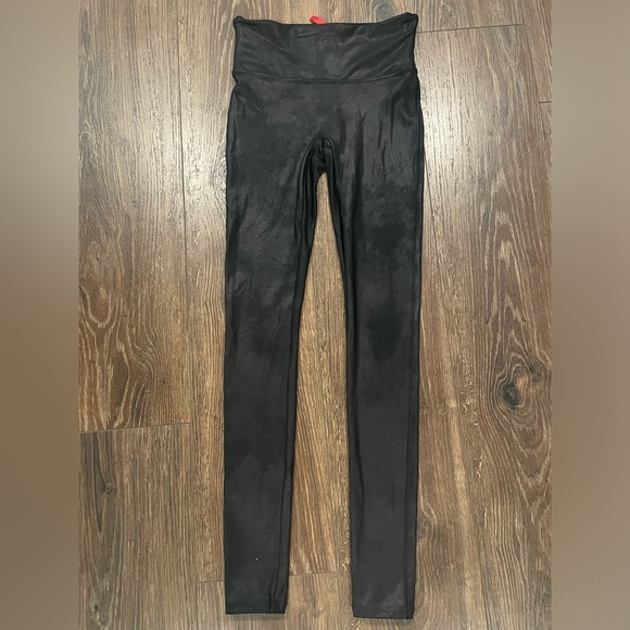 SPANX Faux Leather Leggings - Picture 2 of 4
